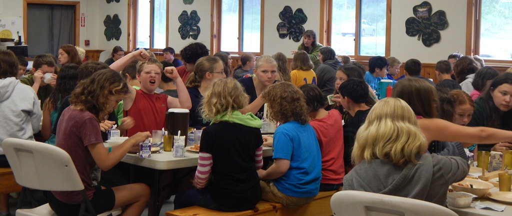Happy campers eating lunch